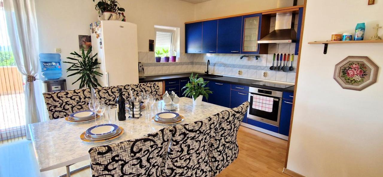 Apartments Pinezic Skrbčići 외부 사진