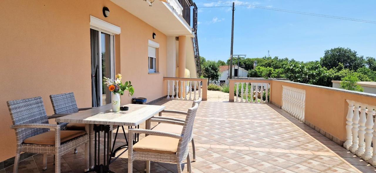 Apartments Pinezic Skrbčići 외부 사진